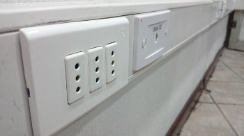 Instalacion de Puntos de Red de Datos
